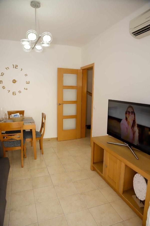Apartamento En Pleno Centro De Cambrils Apartment Exterior foto