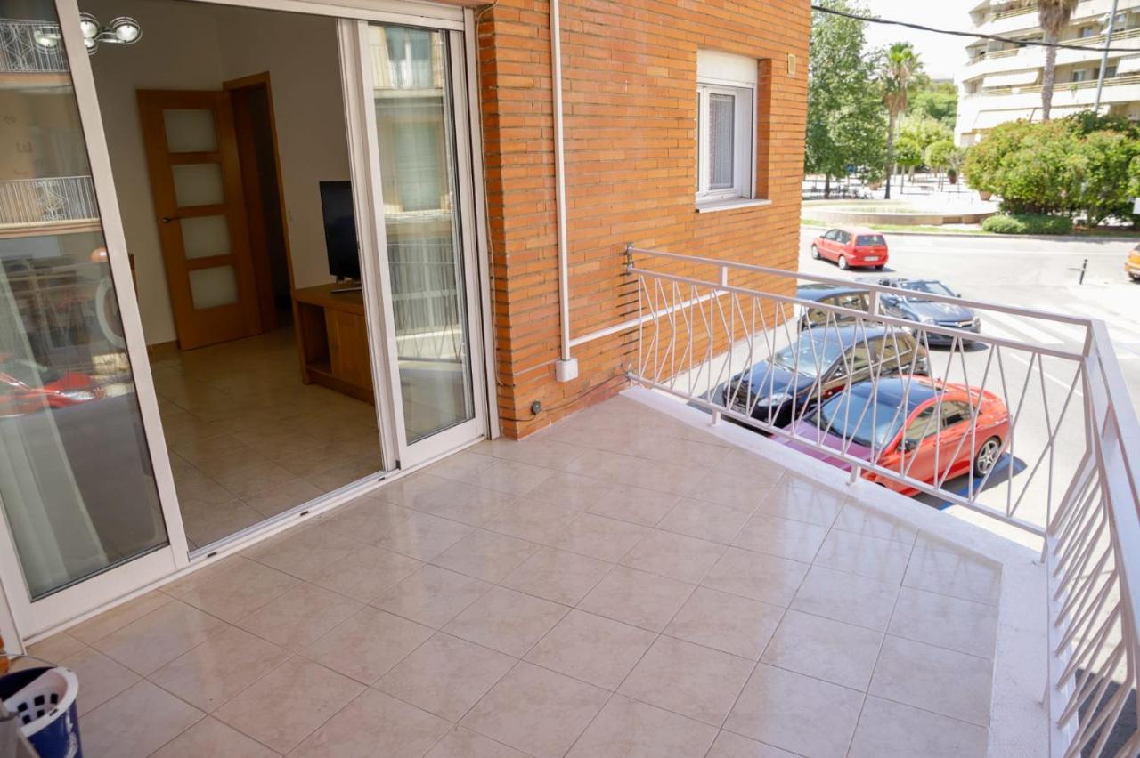 Apartamento En Pleno Centro De Cambrils Apartment Exterior foto